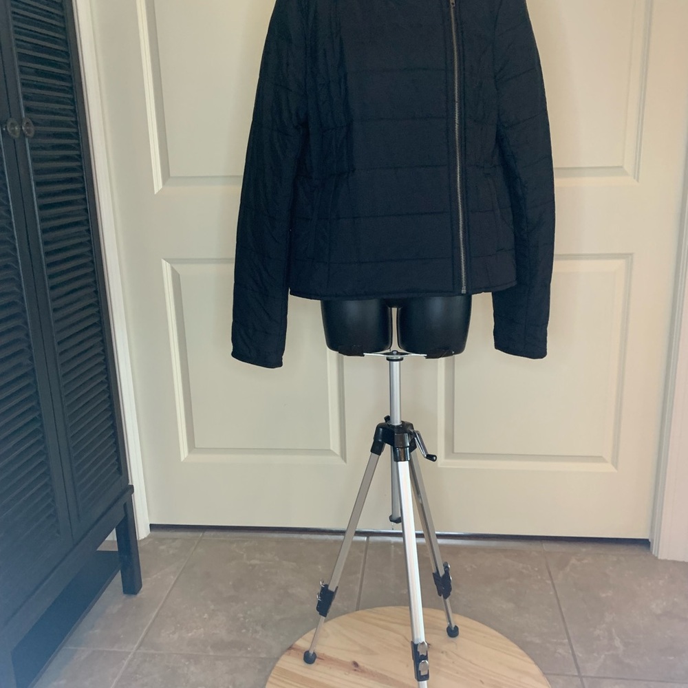 Lightweight Splendid Puffer Jacket - image 7